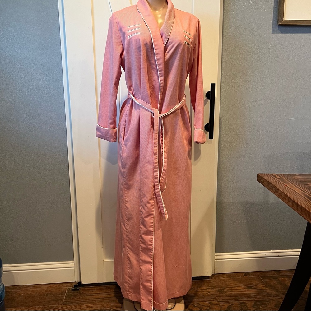 Vintage DAVID BROWN medium Robe Belted made in USA striped long sleeve pockets
